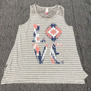 No Boundaries Size Medium-7/9 Tank Top